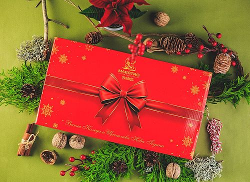 Коледна кутия микс безглутенови сладки