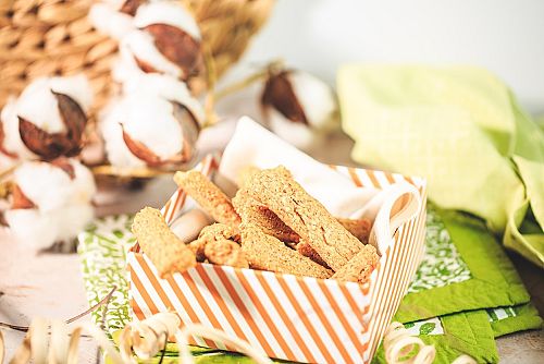 Безглутенови гризини с пармезан