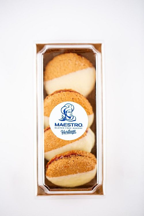 Овесени бисквитки със сладко от малини и бял шоколад